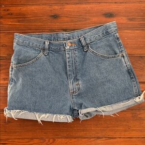 Vintage Rustler hi rise denim jean cutoff shorts sz 32